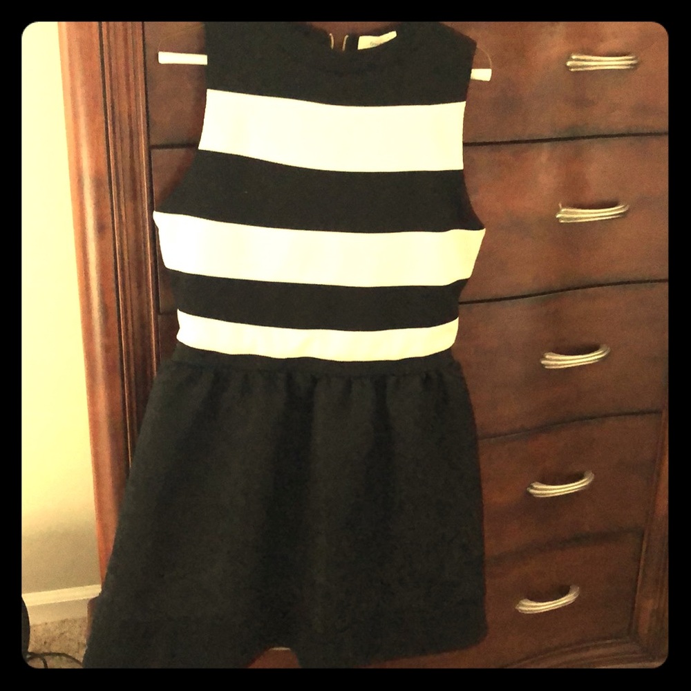 Black and white Freeway Dress brand new with tags